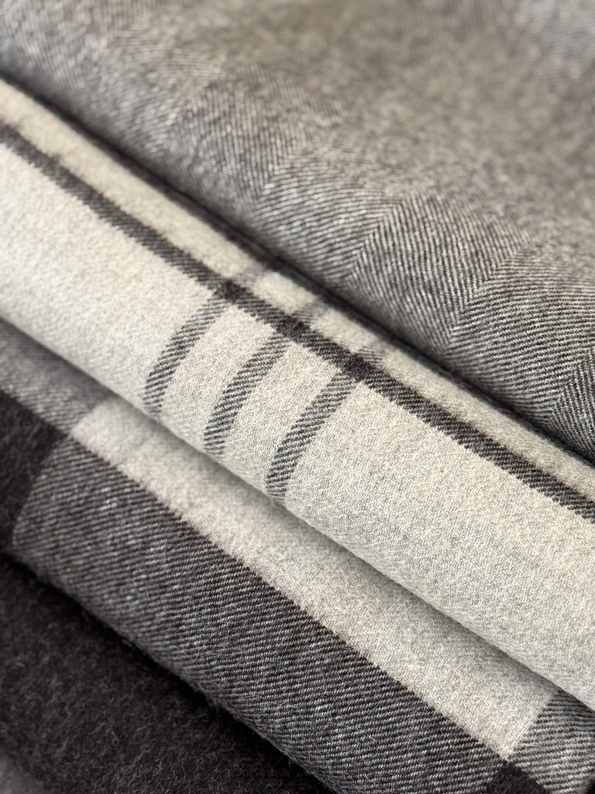 Throw Collection Throws
